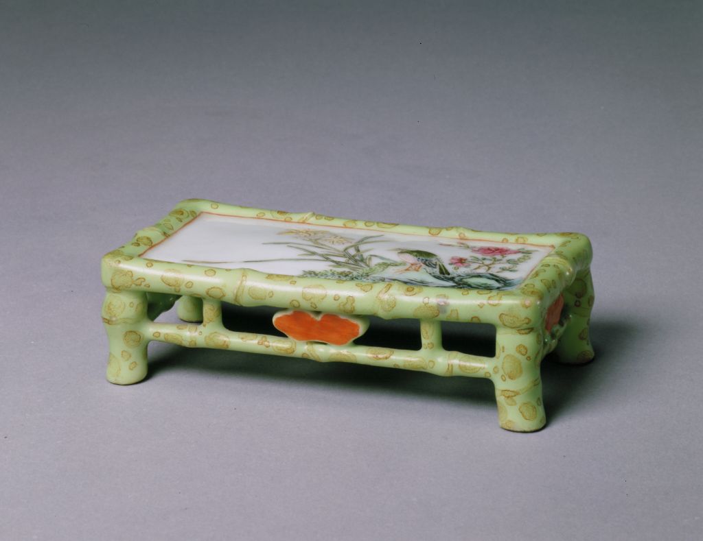 图片[1]-Imitation mottled bamboo multicolor flower and bird pattern ink bed-China Archive